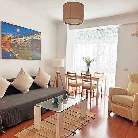 Triana Luxury Numancia Apartment Севиля Екстериор снимка