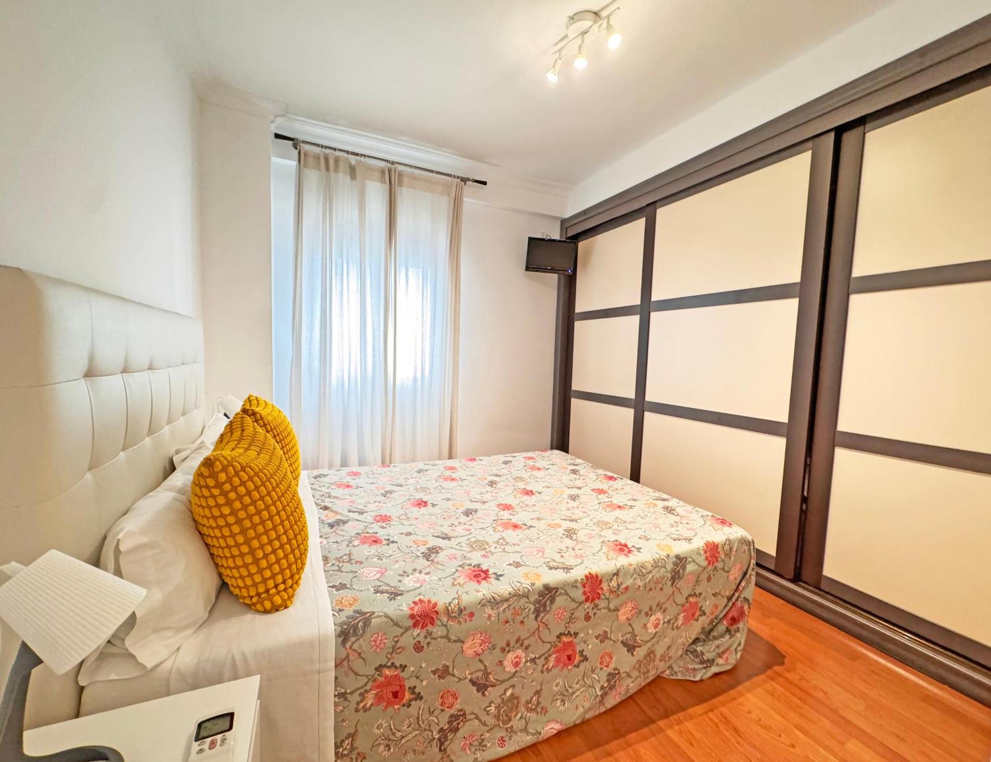 Triana Luxury Numancia Apartment Севиля Екстериор снимка