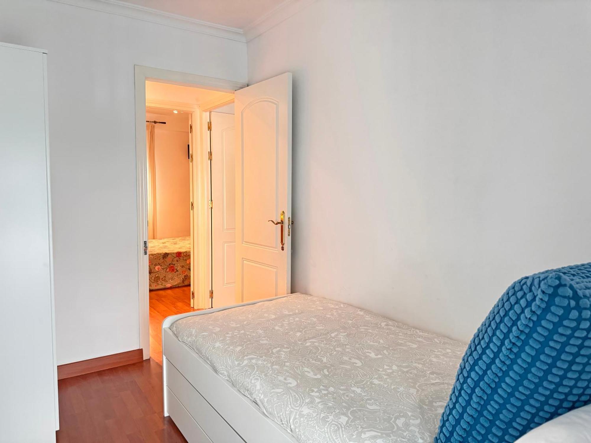 Triana Luxury Numancia Apartment Севиля Екстериор снимка